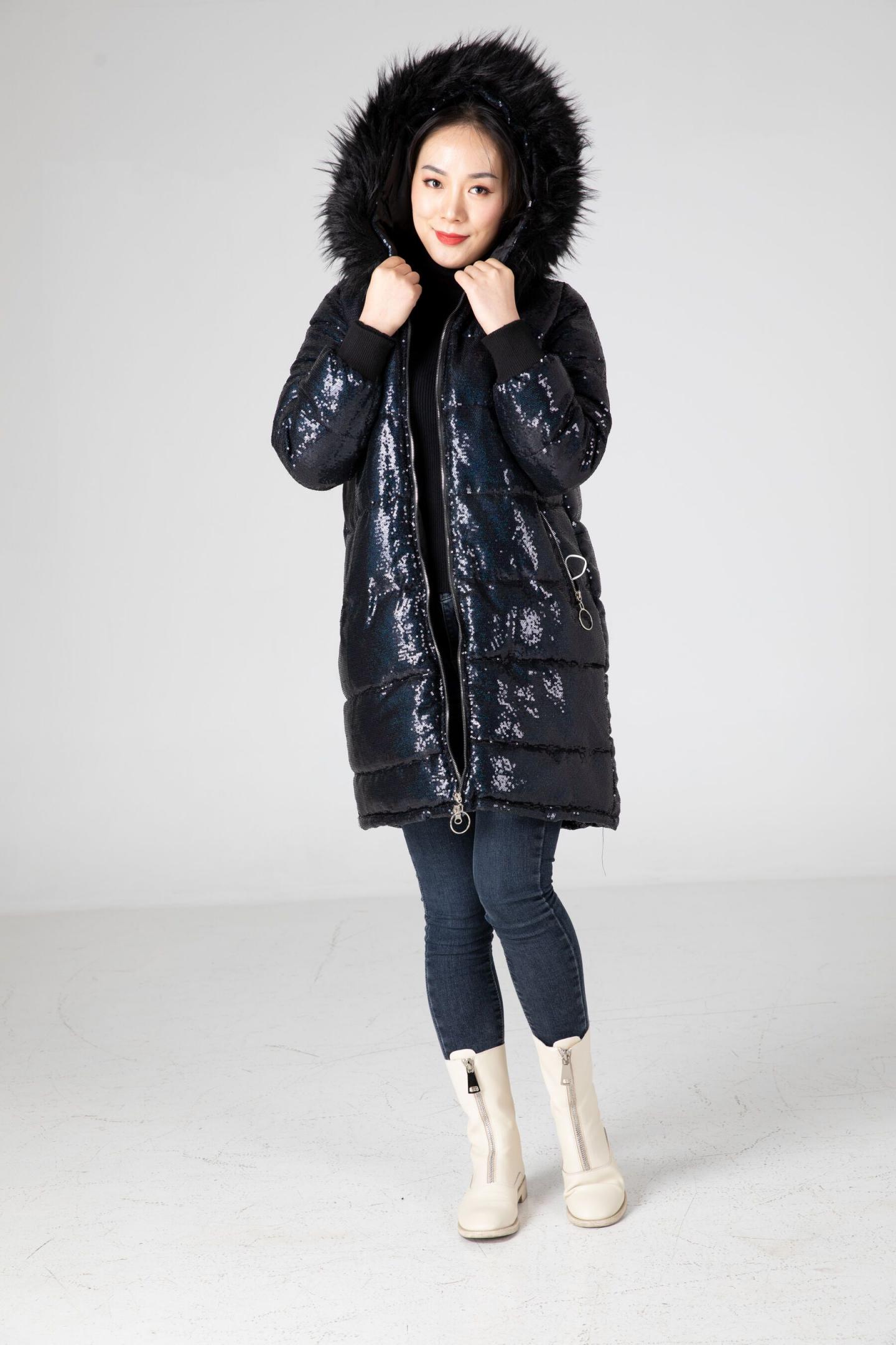 气质少妇脱掉衣服更美妙