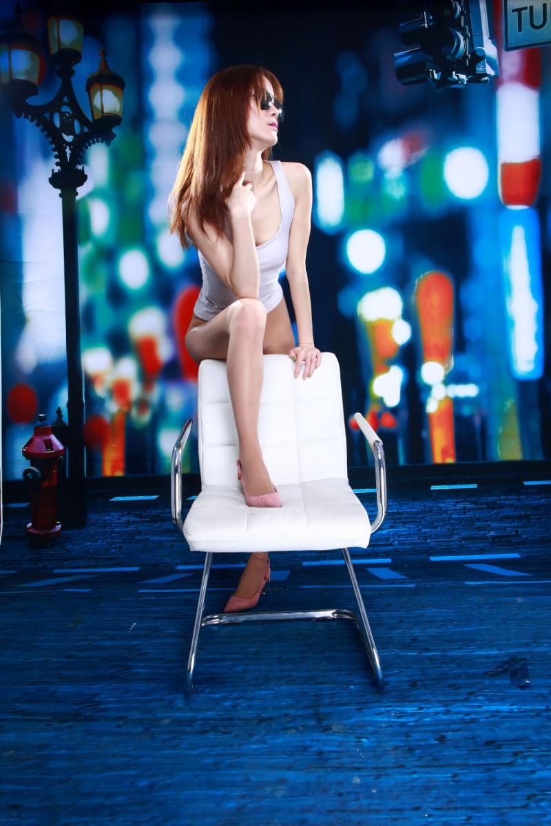 无光十色妹子超级诱人