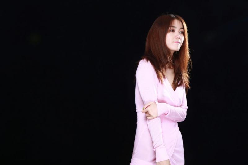 小小少妇奶子漂亮