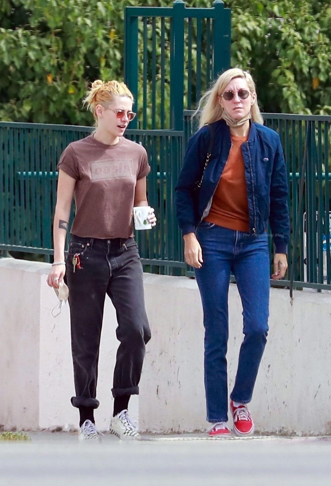 老佛爷的偏爱，《暮光之城》女主克里斯汀·斯图尔特的一些大尺度照片