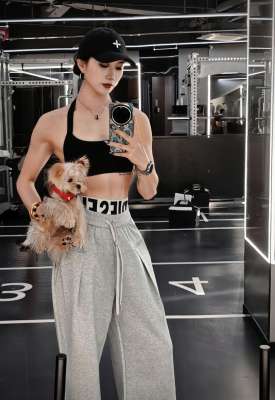 健身美女好身材