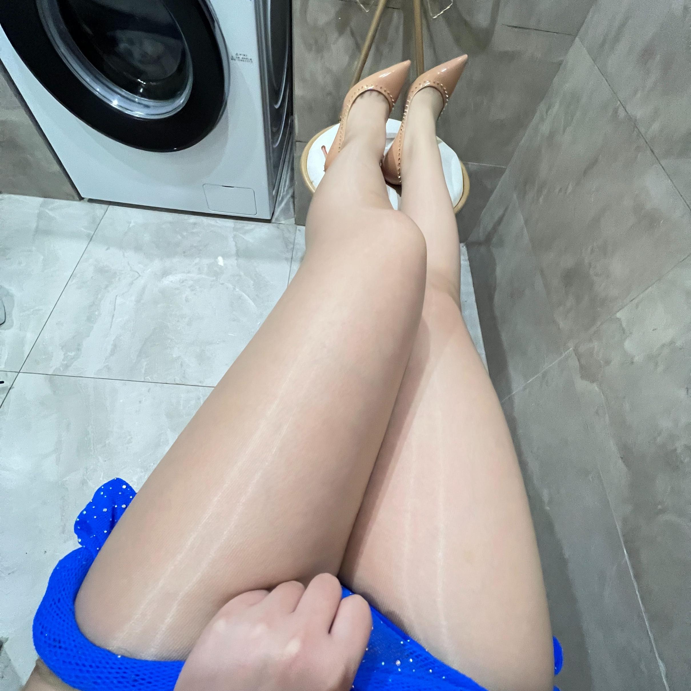 美女小王同学媚态极致[20250723]