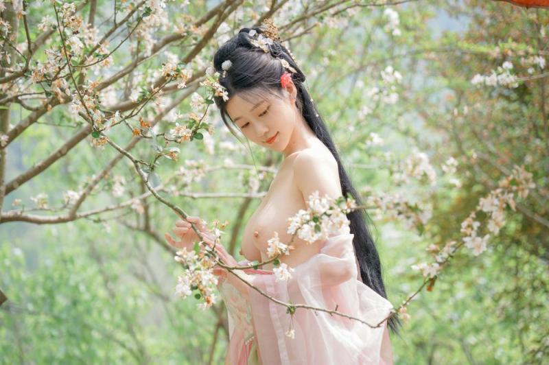 极品美乳古装妹子 20250724