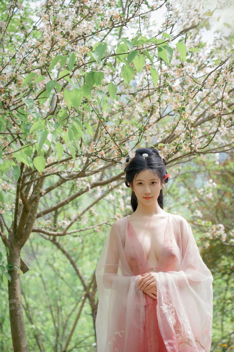 极品美乳古装妹子 20250724