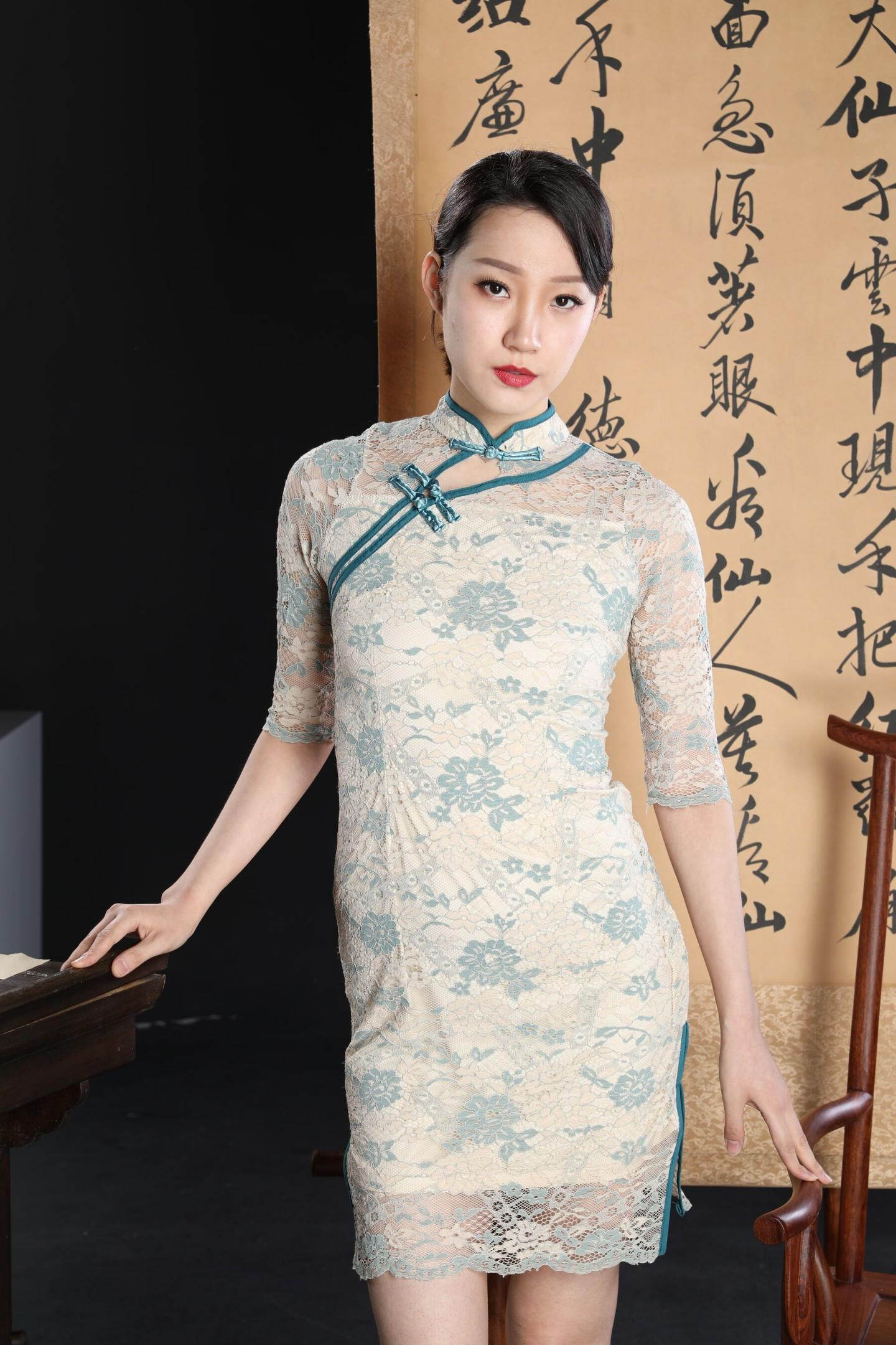 甚是美妙的极品旗袍小姐姐