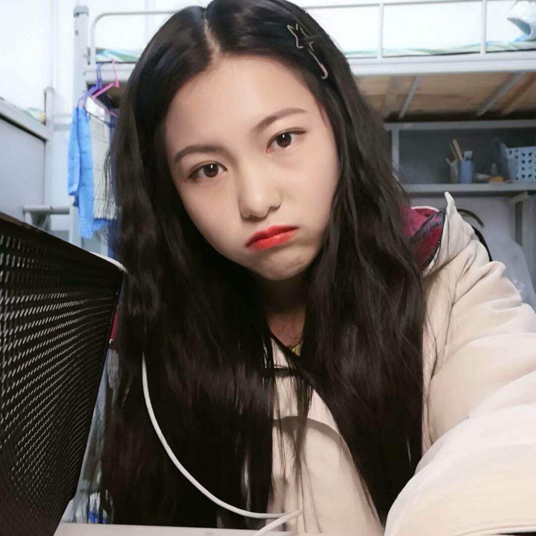 [反差女神]人前女神VS反差母狗 2025072801