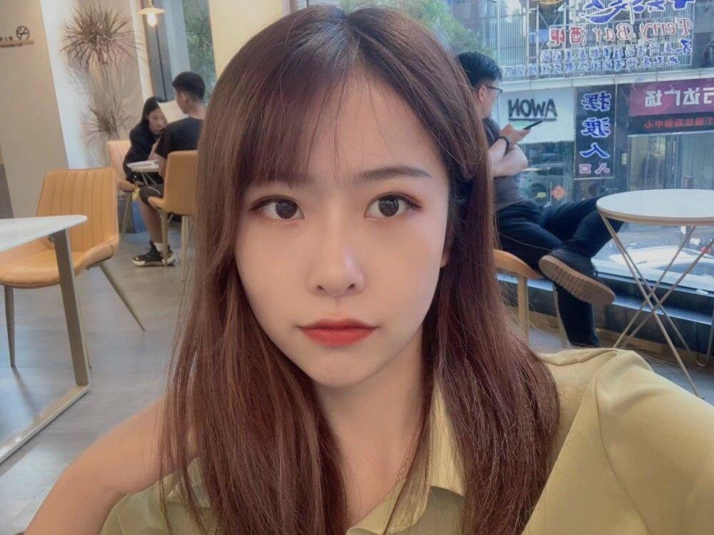 [反差女神]人前女神VS反差母狗 2025072801