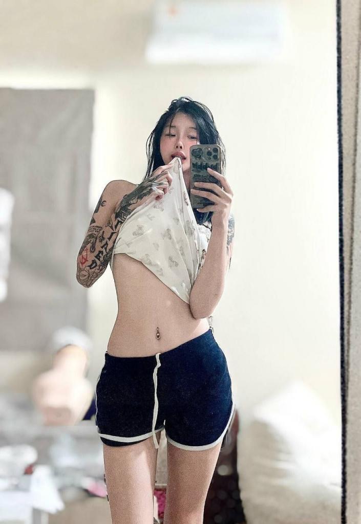 [小母狗]深夜福利 - 反差婊