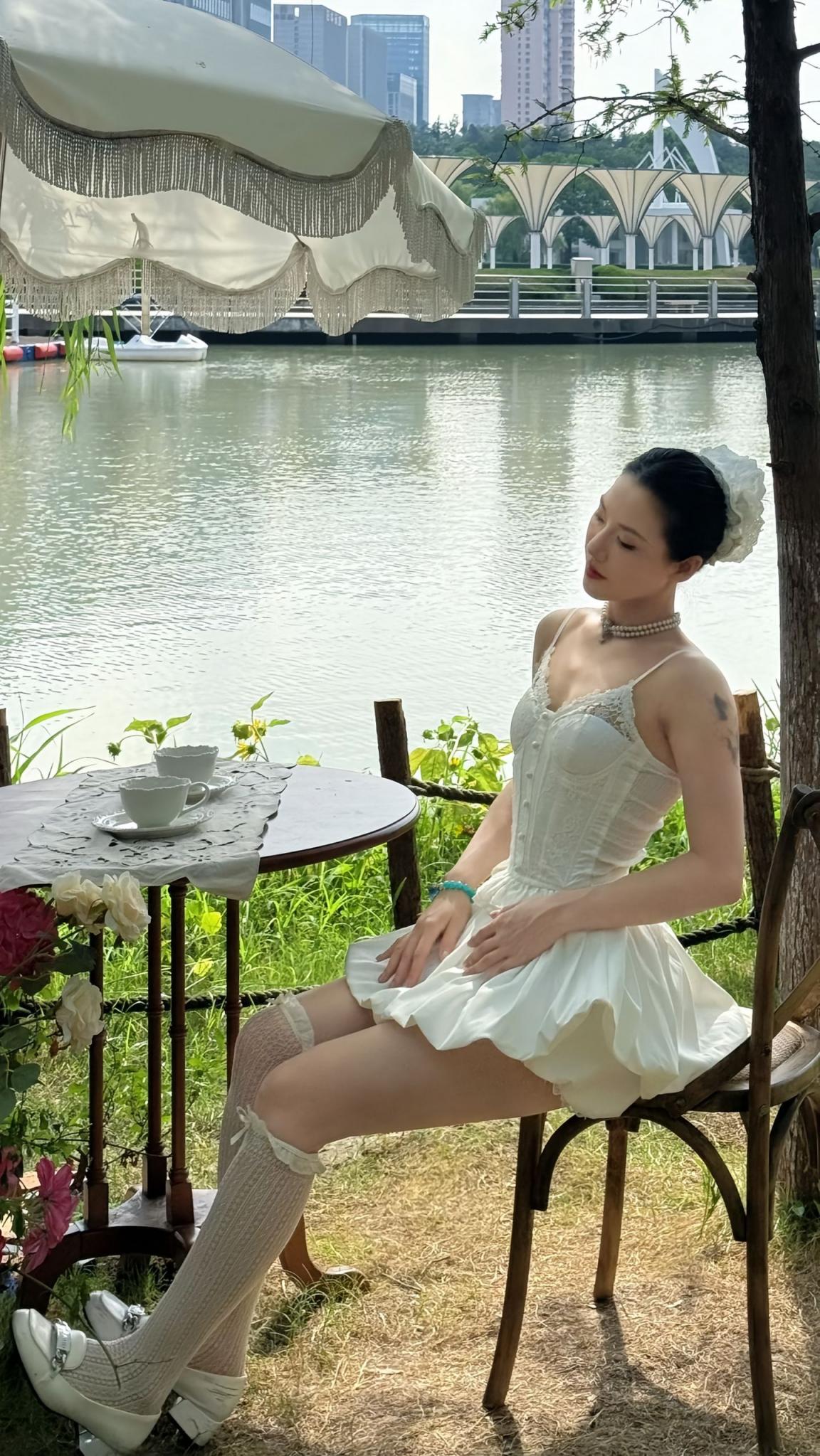 某音健身女博主