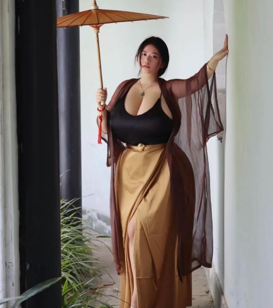 XXXXL的国女——皮神pisheneva（三）