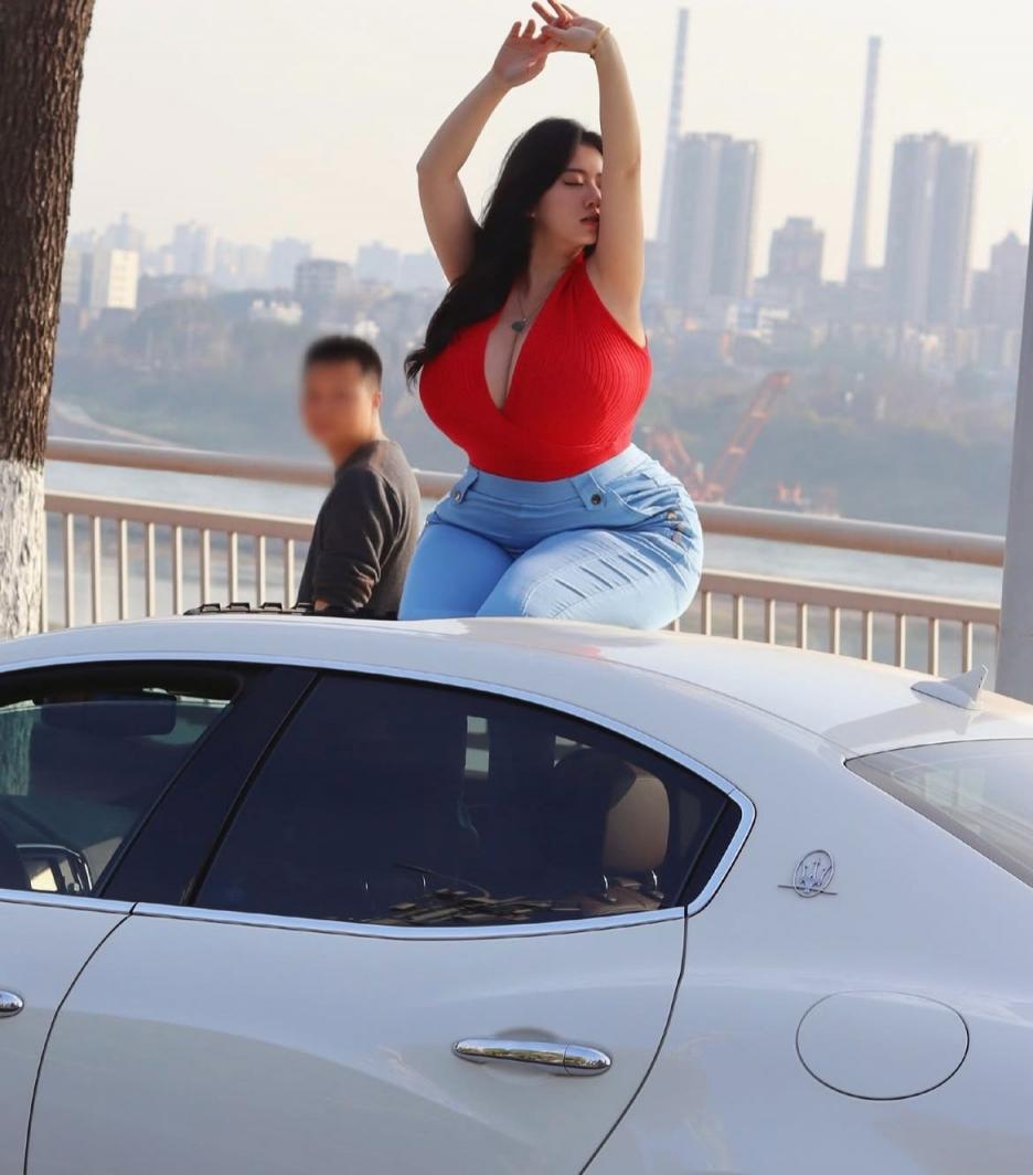 XXXXL的国女——皮神pisheneva（一）