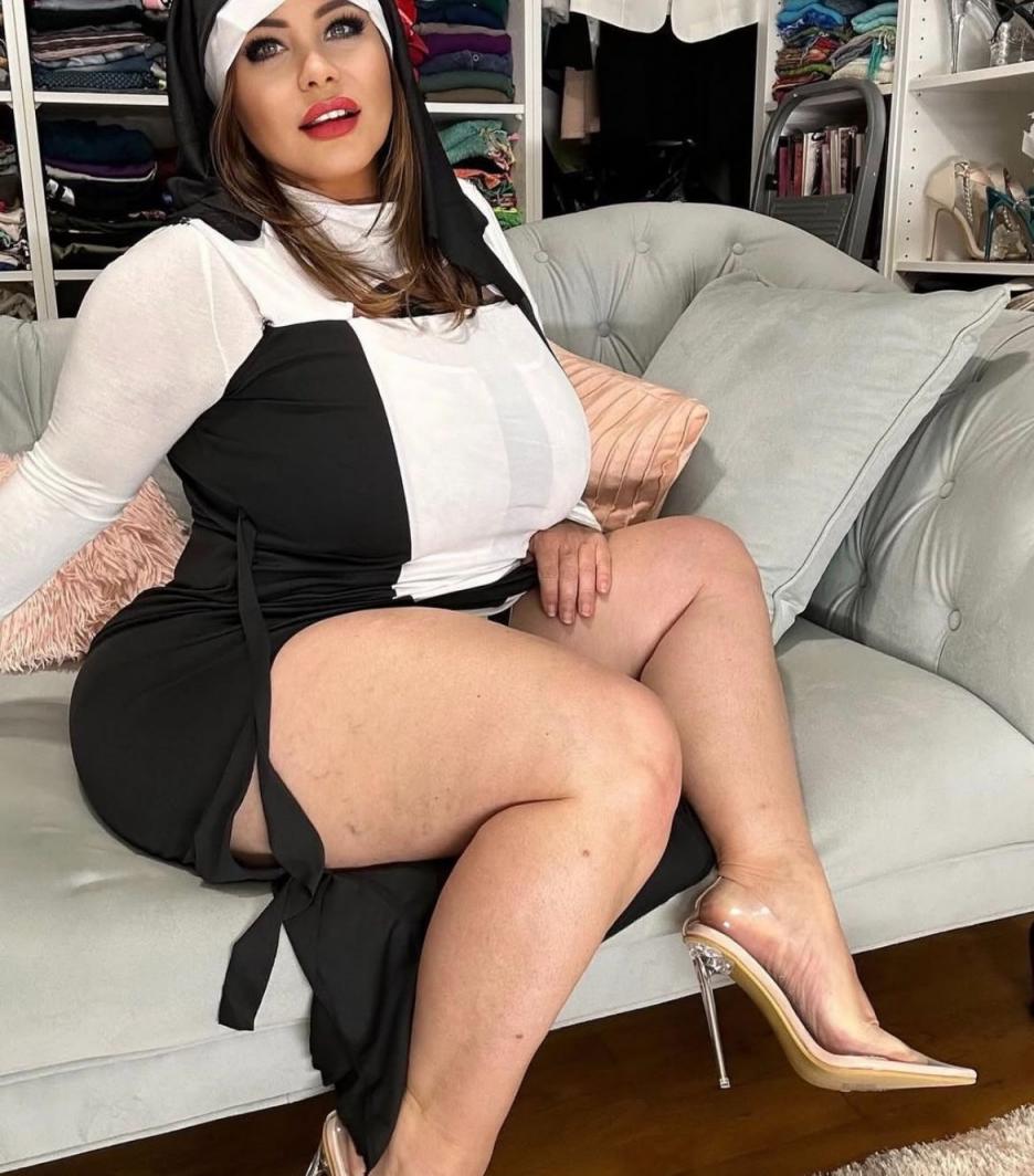 欧美五十路熟妇，丰美摄人心魄