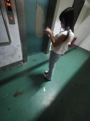 华师大，女大学生年轻的身体就是好，没有人永远十八岁，但永远有人十八岁！