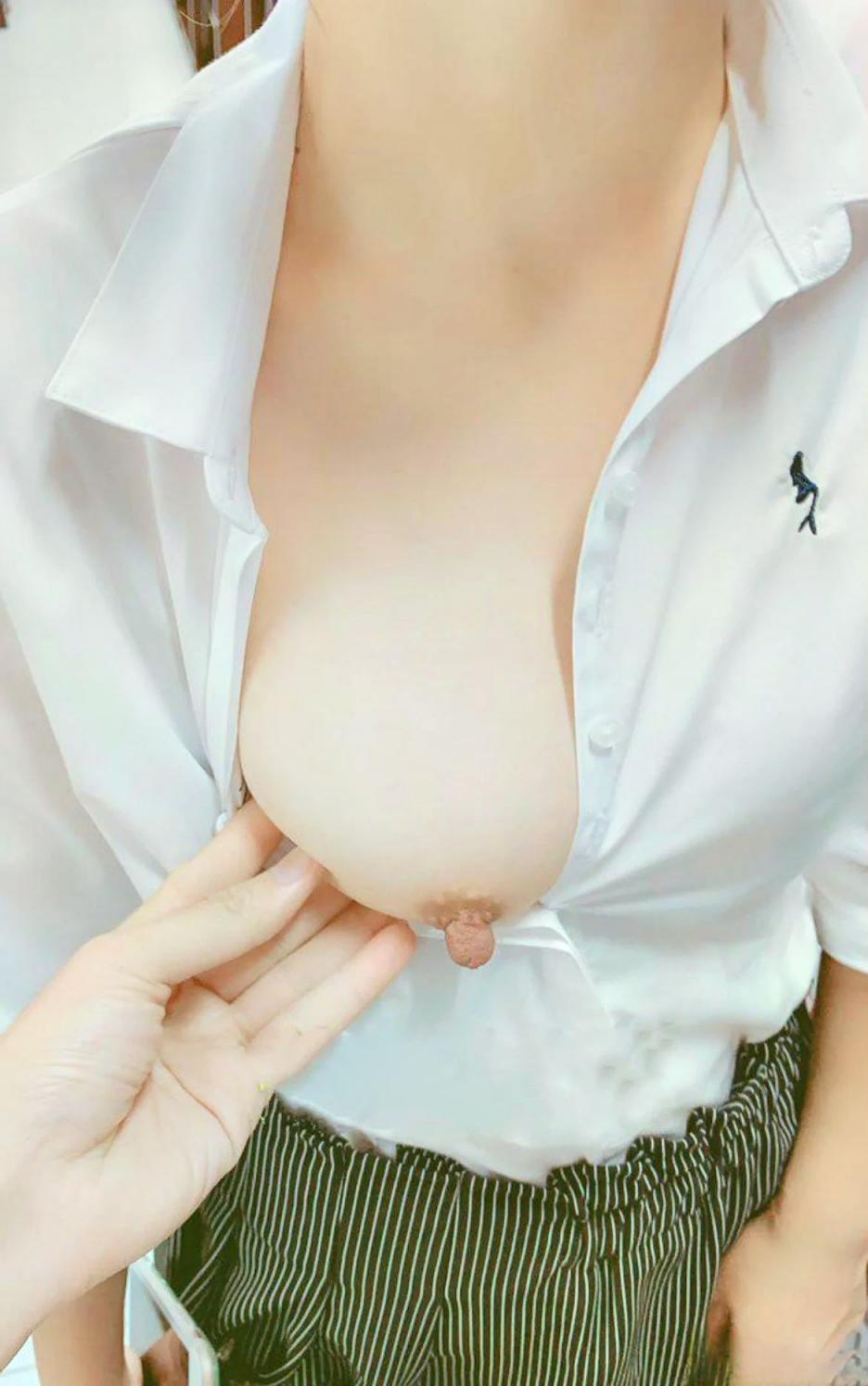 乳此迷人，乳此多娇