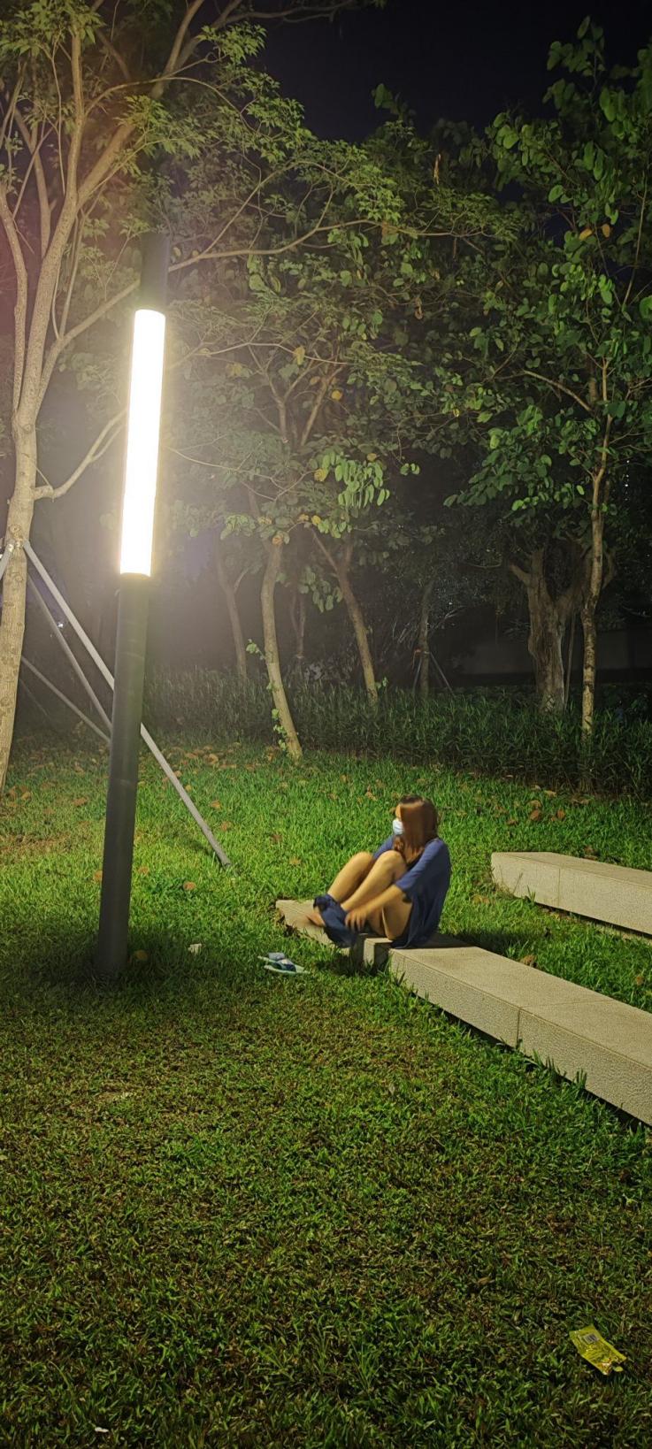 搜集的妹子图片-户外