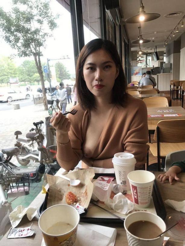 搜集的妹子图片-户外