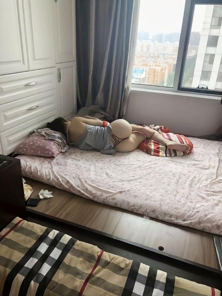 搜集的妹子图片-细腰大屁股