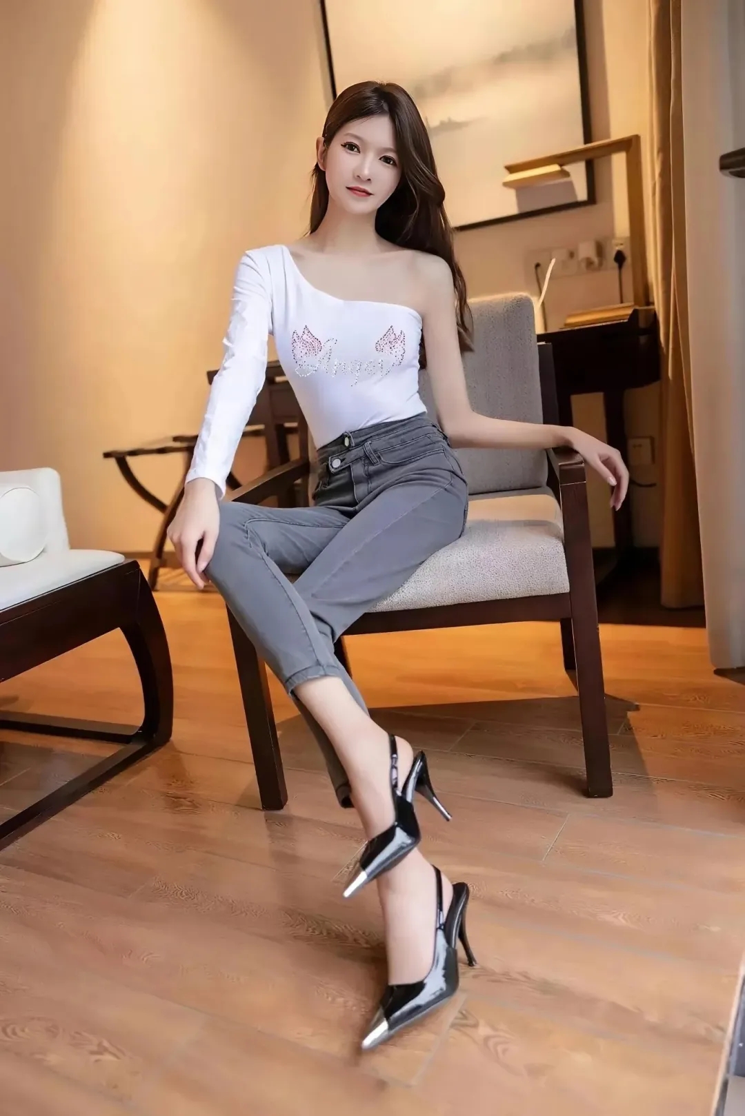 高颜值美女小姐姐