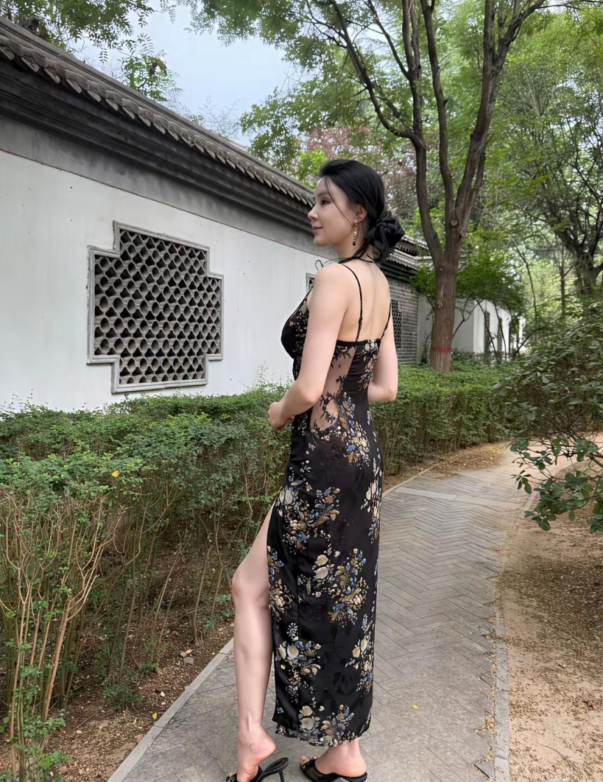 清纯or性感？你喜欢哪款