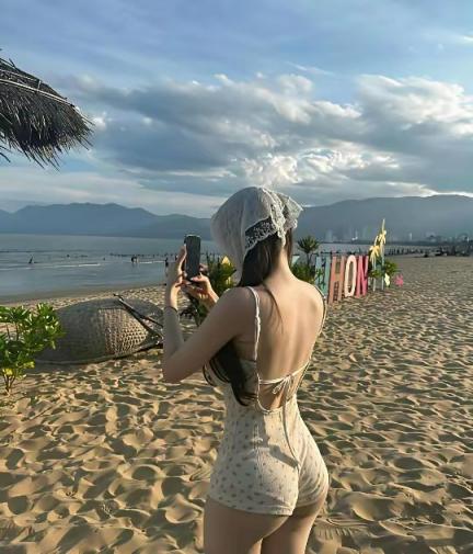 清纯or性感？你喜欢哪款