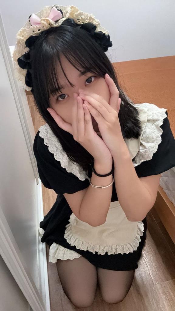 [小母狗]  白皙 鮮嫩 多汁