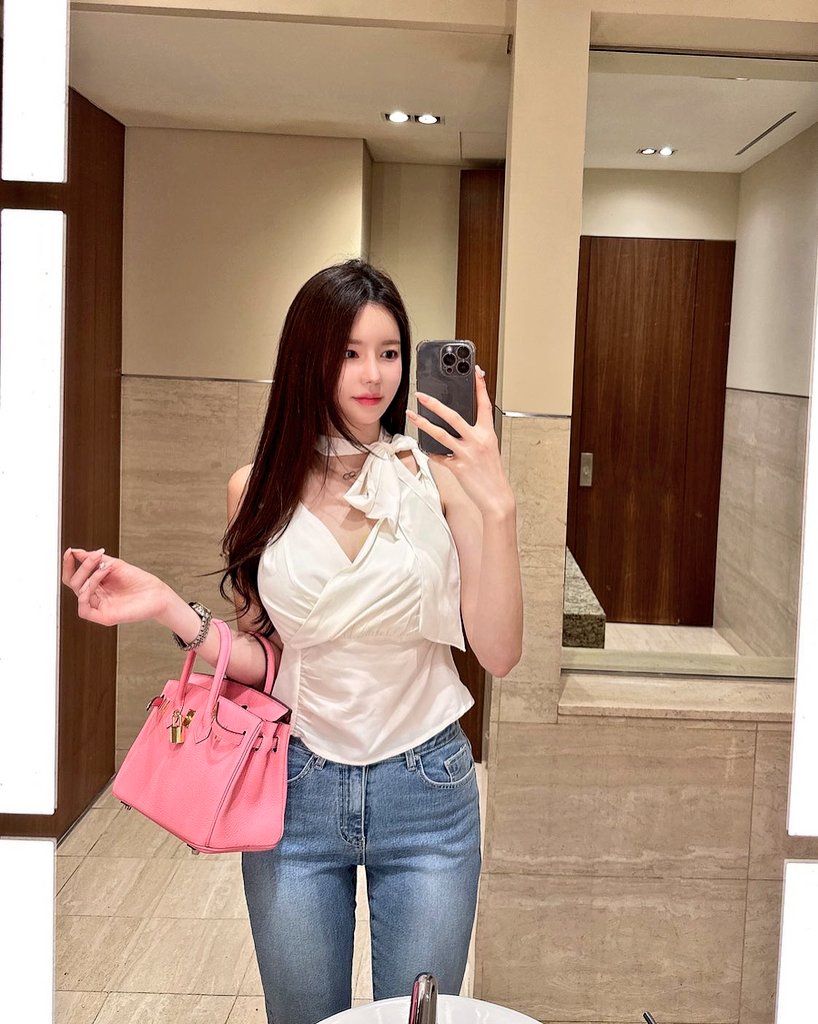 迷人的少妇 20250829