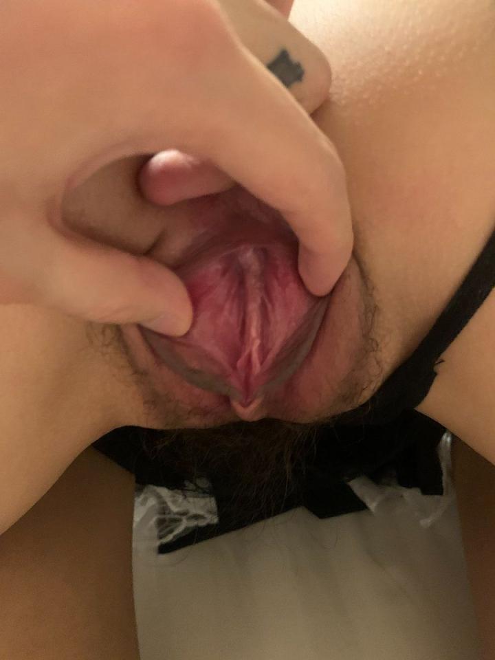 周一看妞，看完会所