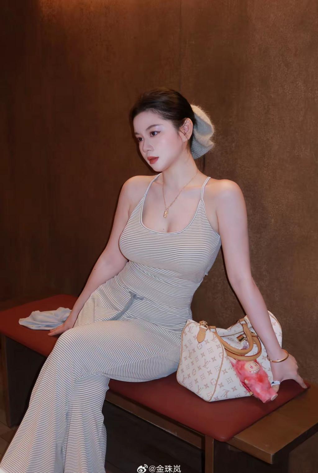 你还小，不懂珠圆玉润的好