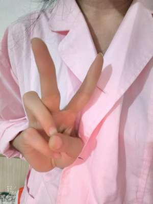 医院的小护士粉丝寄什么穿什么，寄什么用什么，第一期
