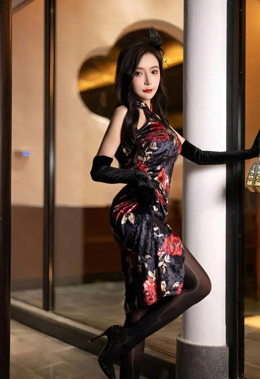 漂亮小姐姐的旗袍诱惑 0918