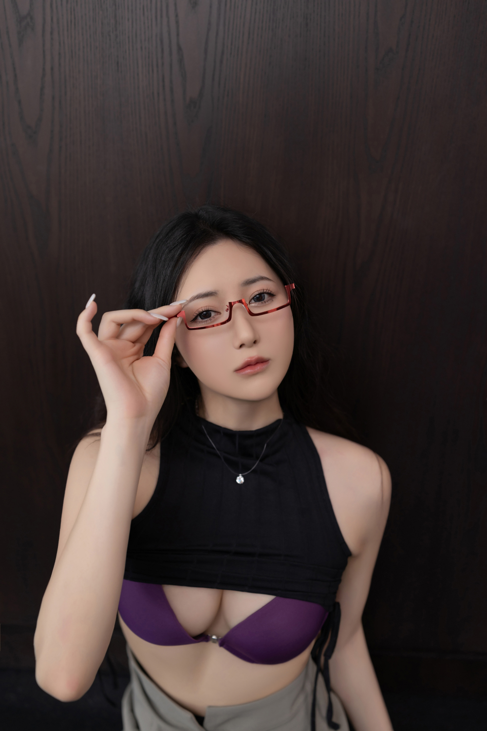 白嫩美妞美腿黑丝世间难求