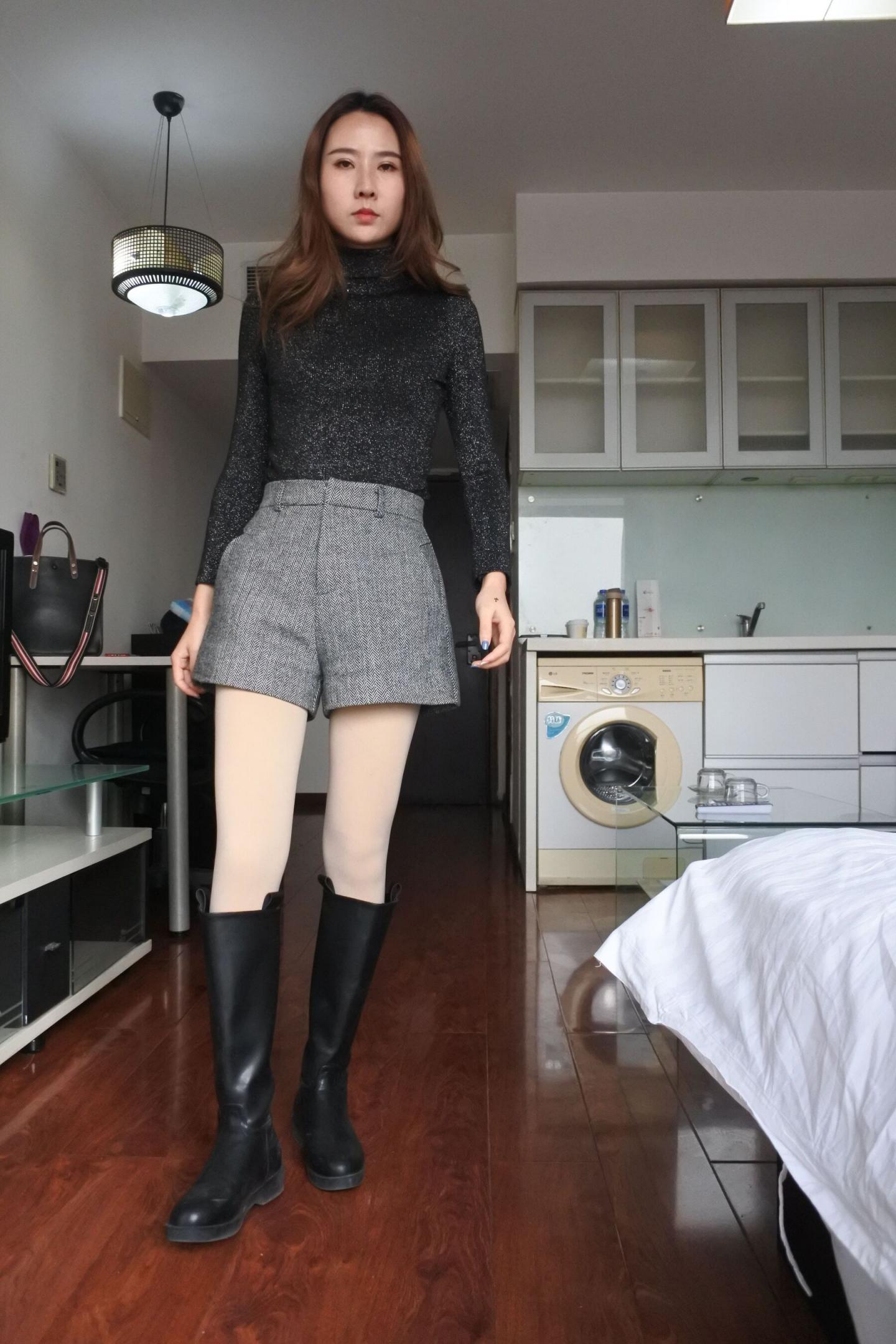 良家肉丝厚打底非常的诱惑