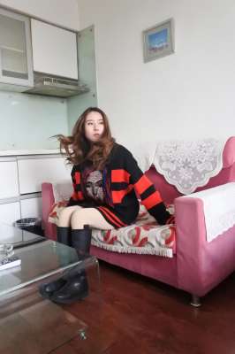 良家肉丝厚打底非常的诱惑