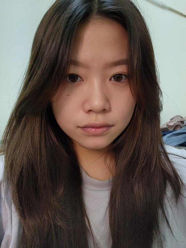 人生得E需尽欢，美乳欣赏，让我好好感受那一手无法掌控得快乐