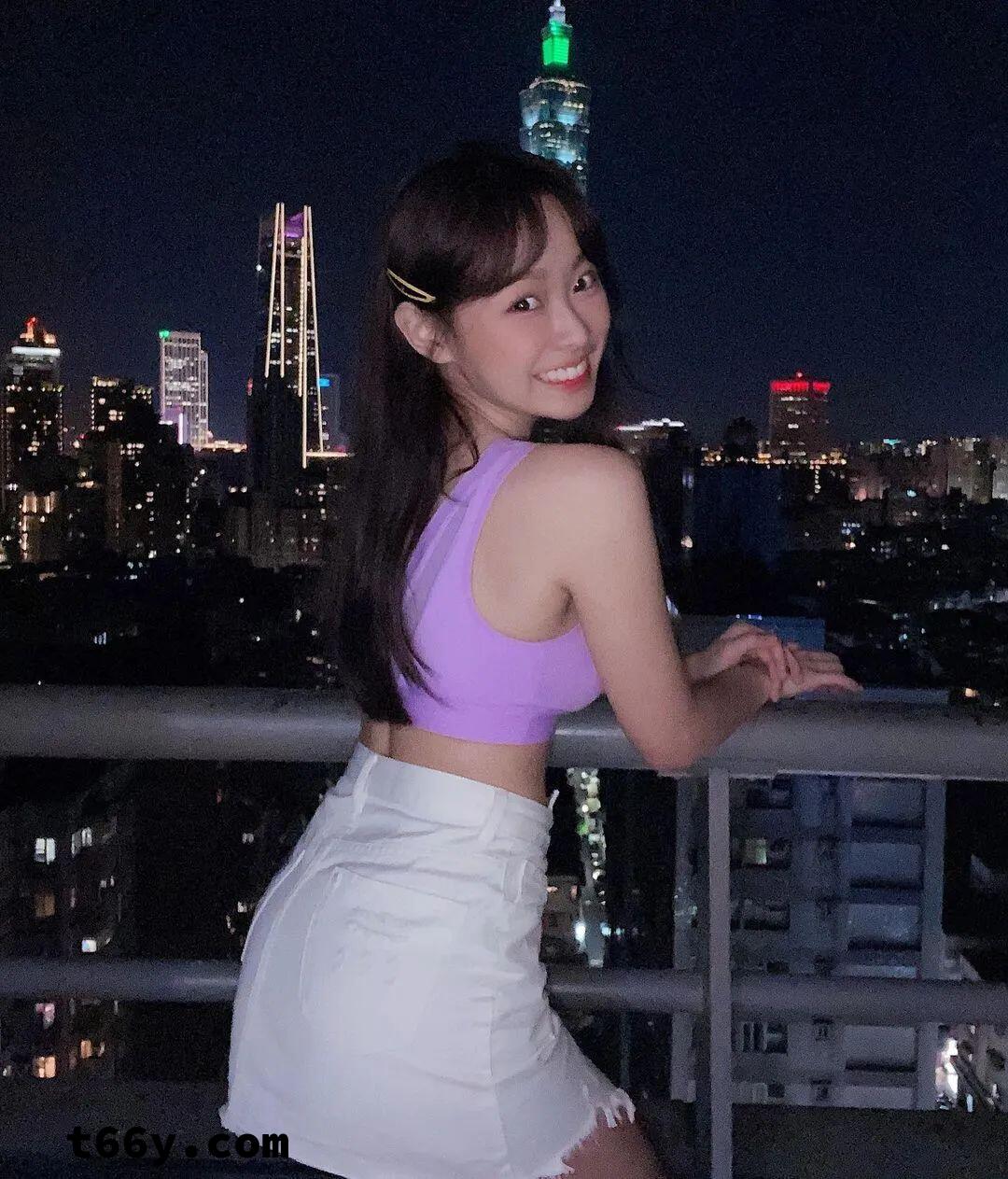 多肉台妹，身材很有料