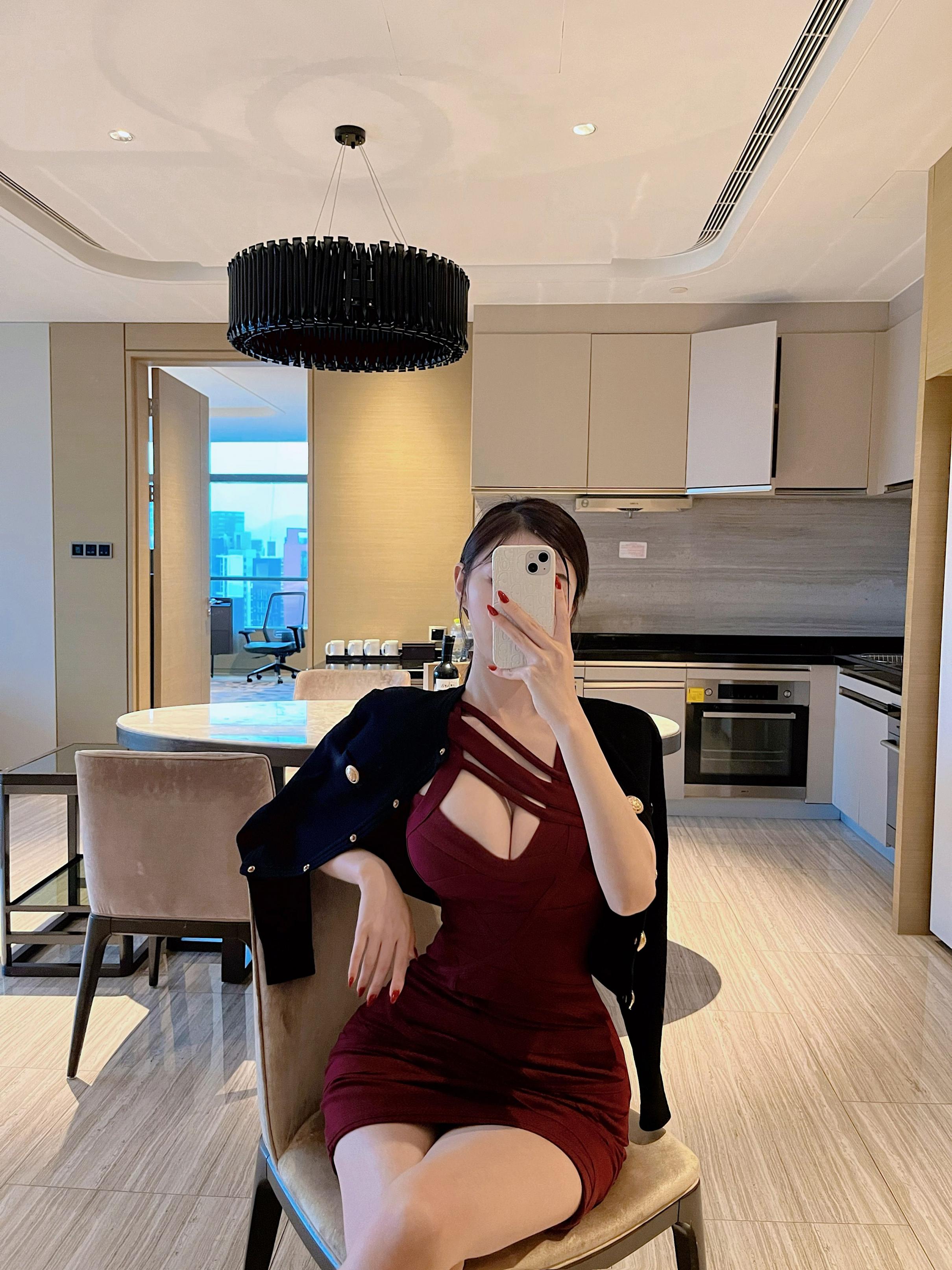 看看小杨大屁股