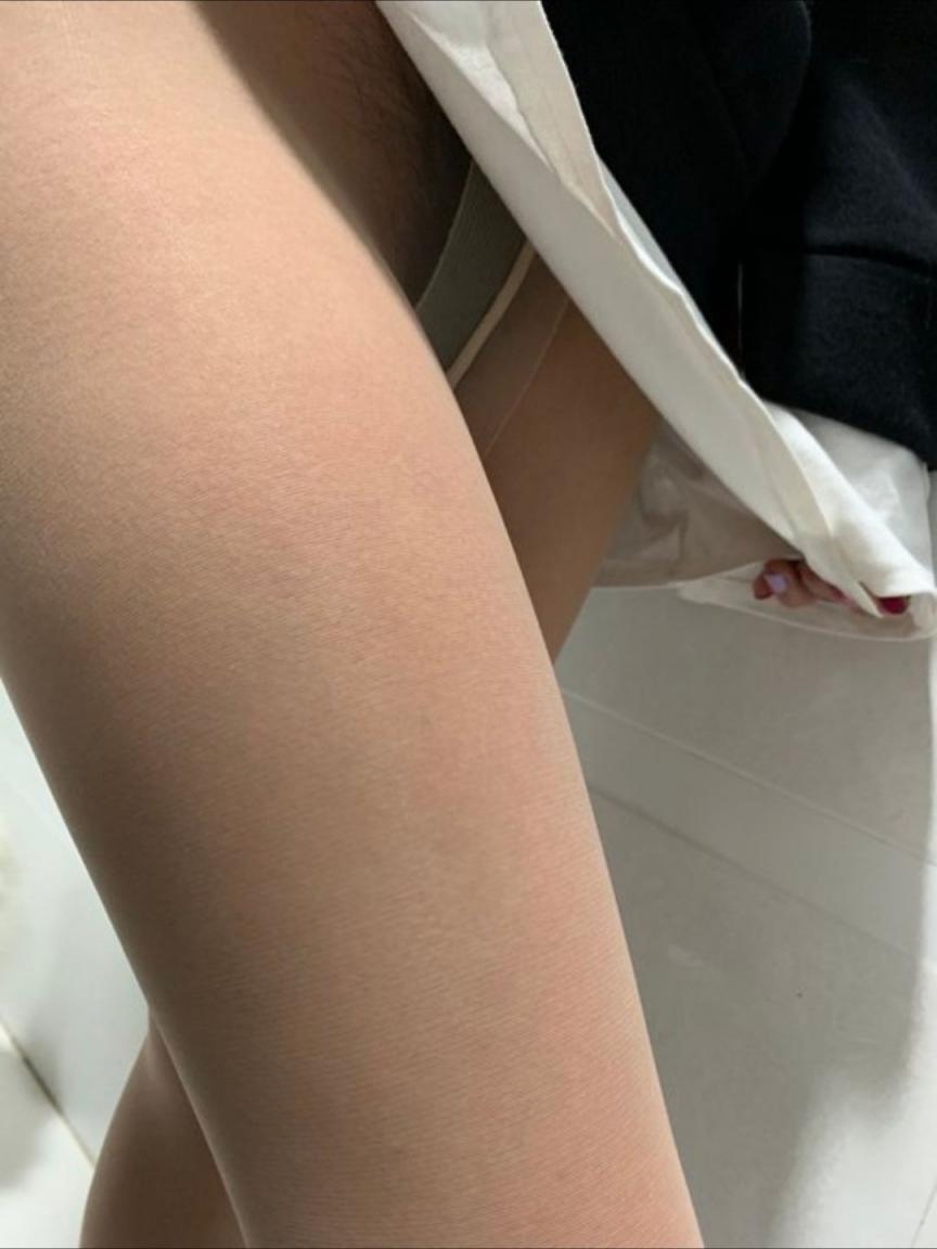 丝袜无内的诱惑