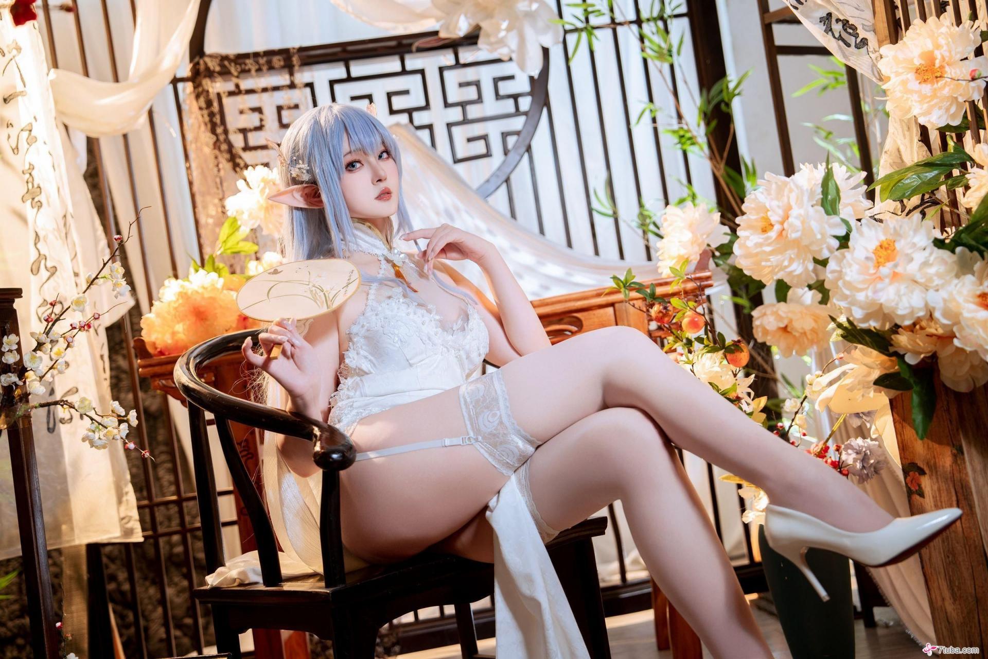 性感美图 阿尔比恩旗袍