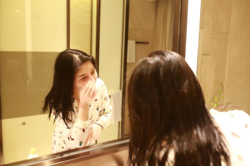 睡衣妹子看上去超纯