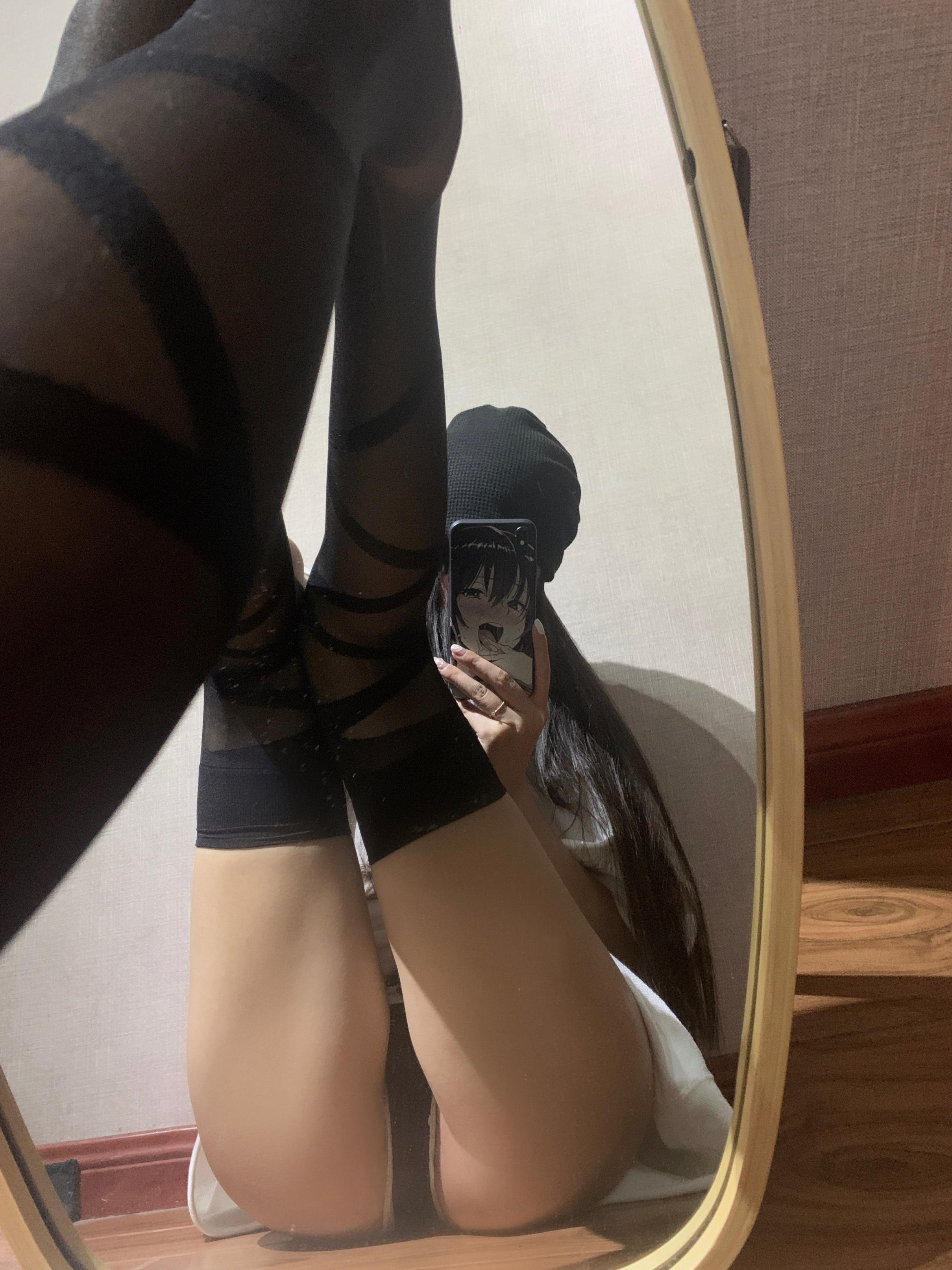 青春美少女搔首弄姿诱惑迷人 20251003