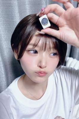 亚洲小美女之日本00后Vtuber，大量生活照，第一批