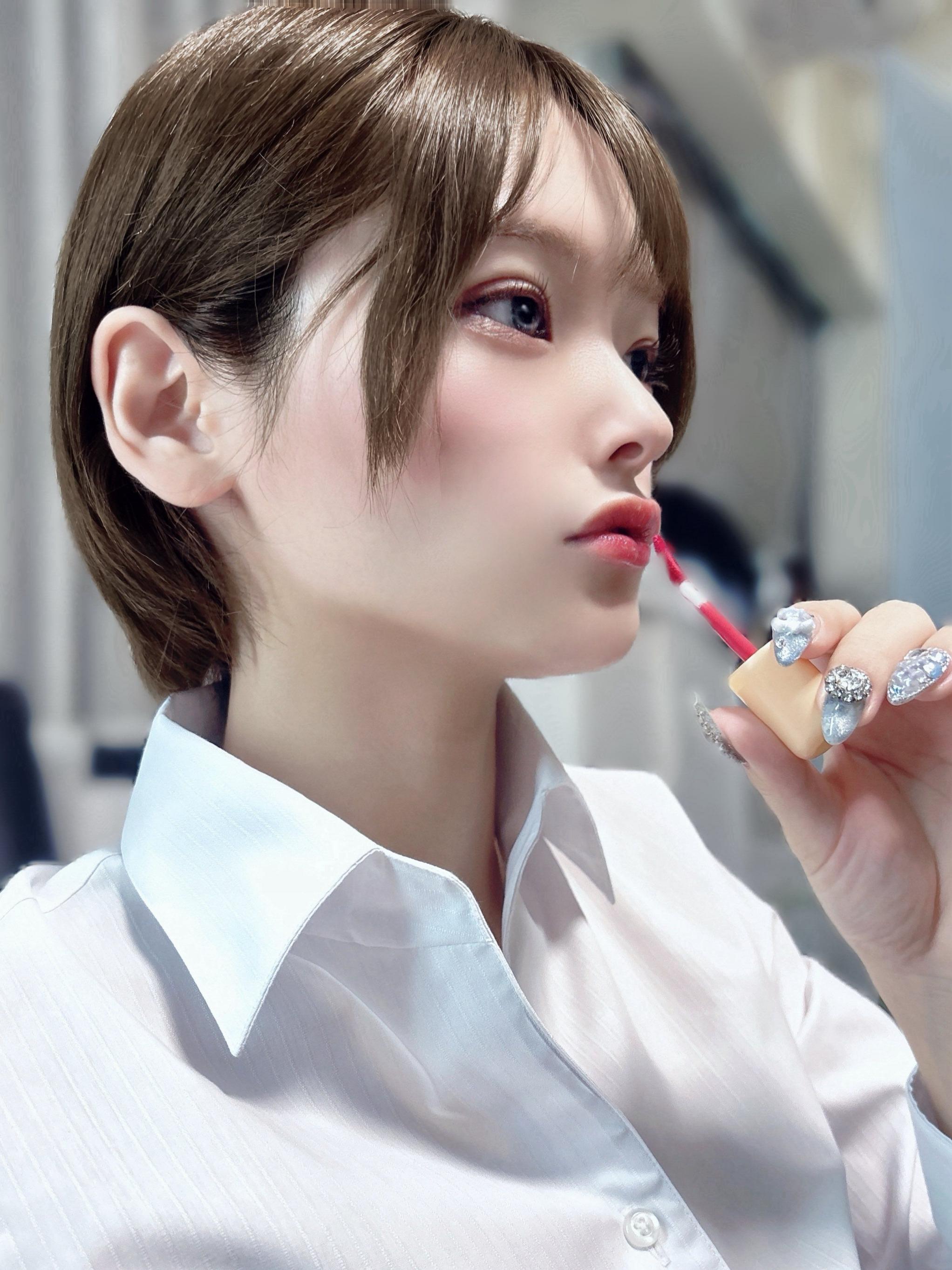 亚洲小美女之日本00后Vtuber，大量生活照，第一批