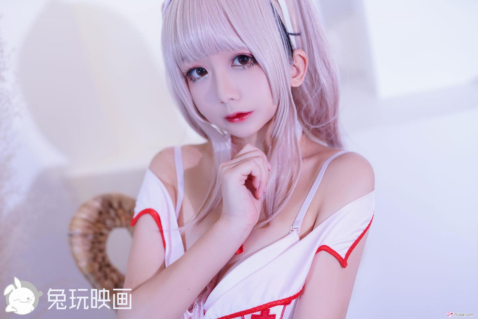 性感美图 一抹红装