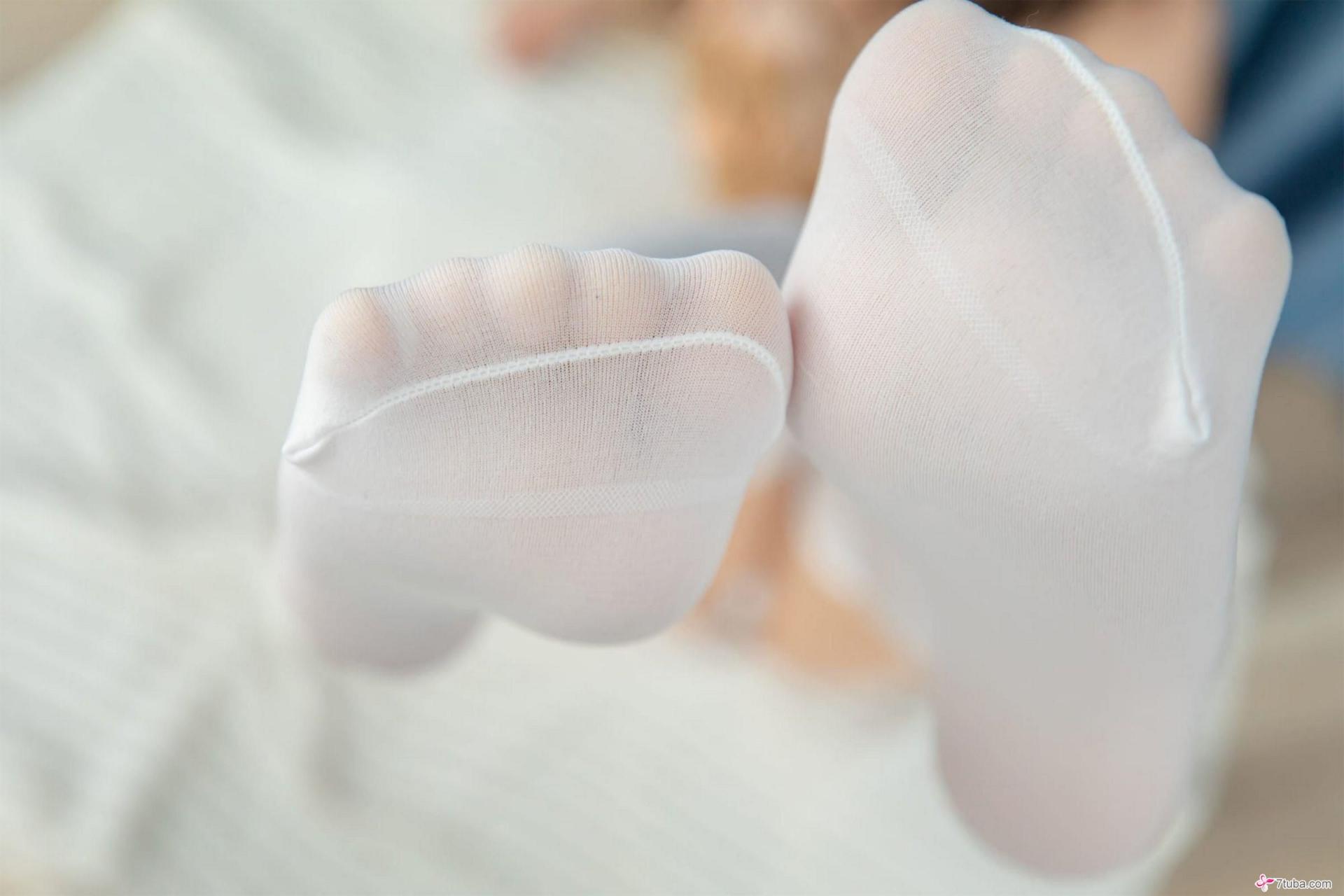 性感美图 白丝小熊