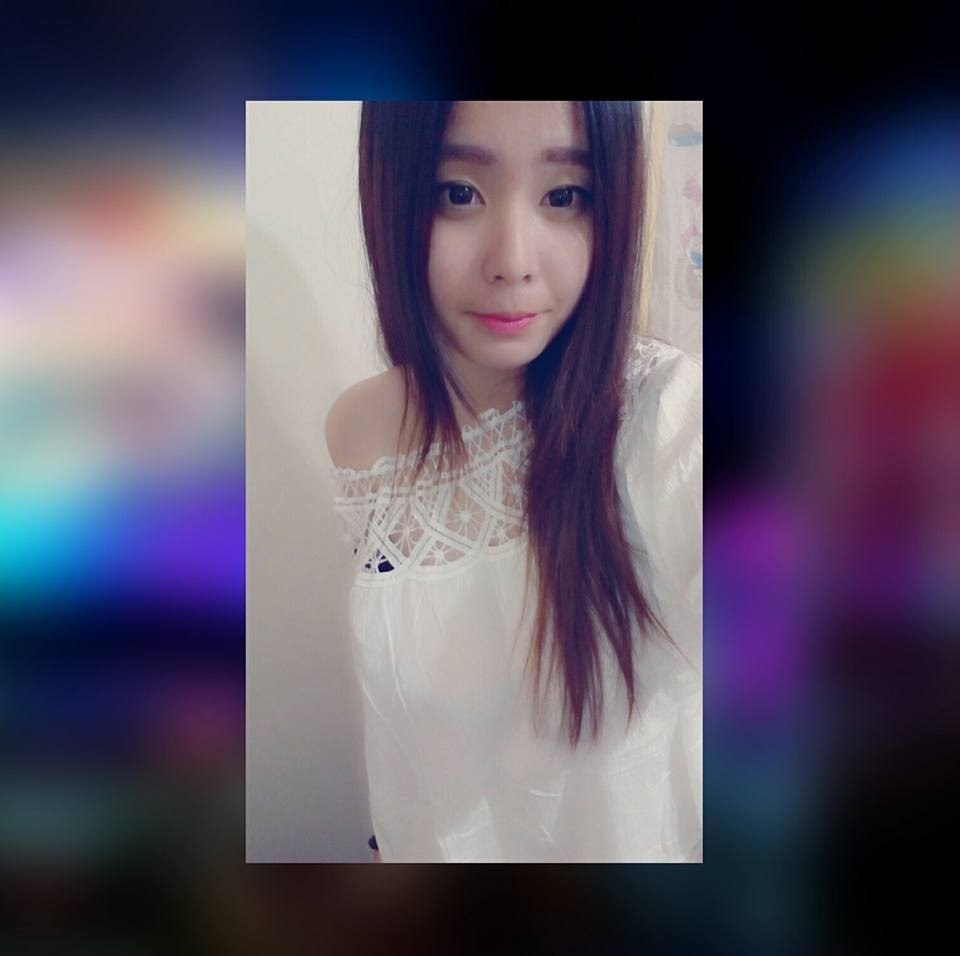 G奶学姐真的很猛，奶大身材好技術佳，口爆颜射