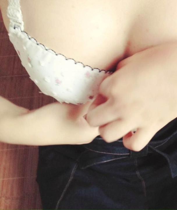 搜集的妹子图片-谁家的小女友