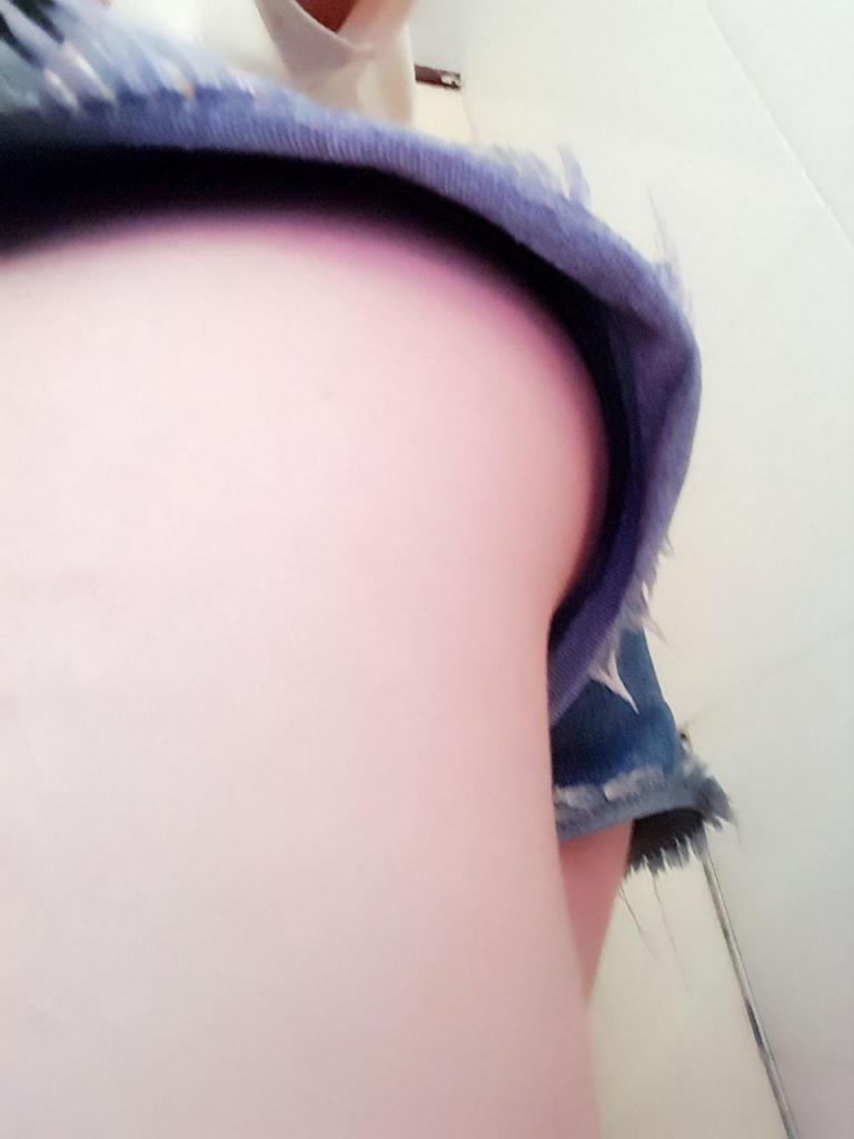 搜集的妹子图片-美女的嫩穴嫩肉嫩乳