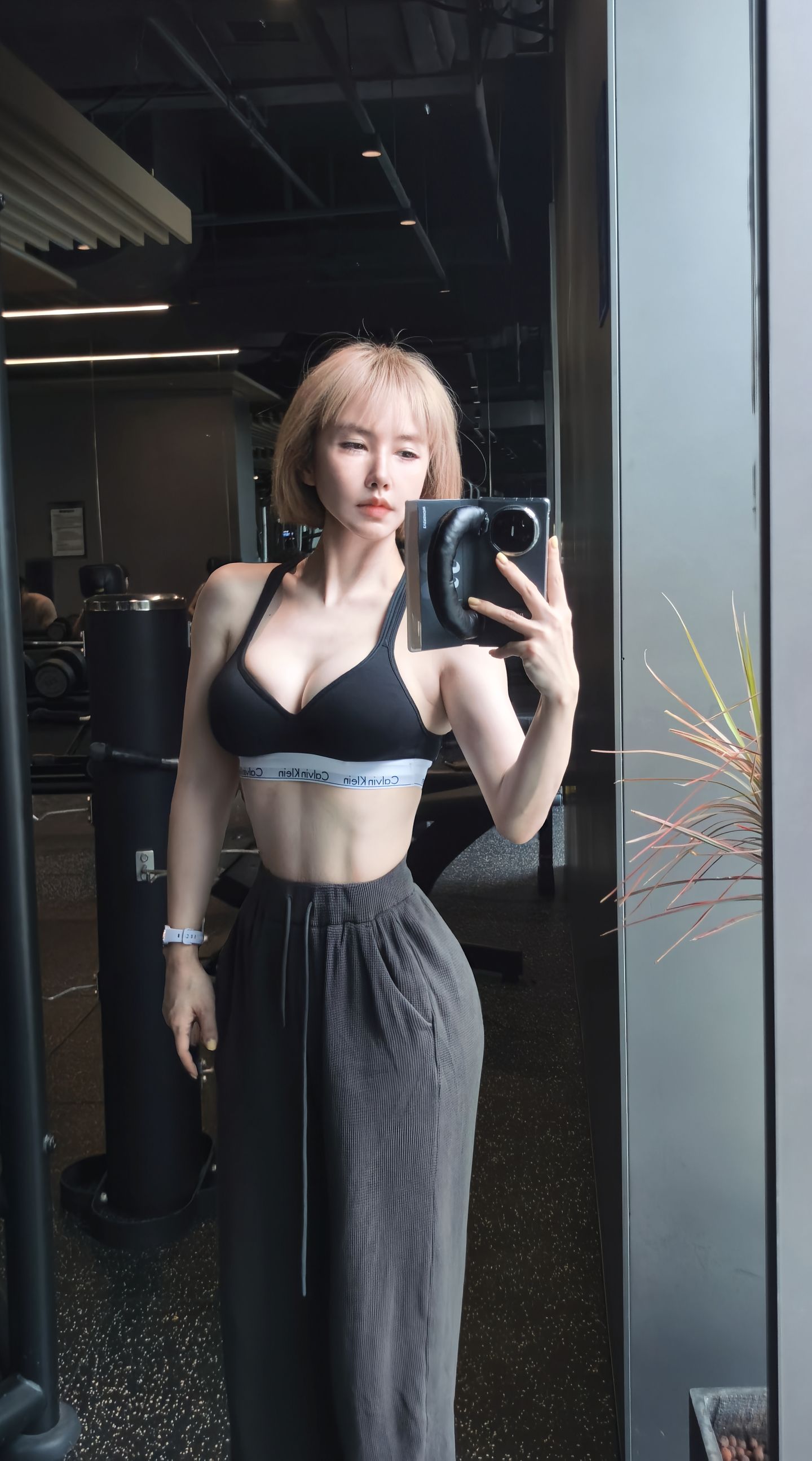 瑜伽裤确实好看