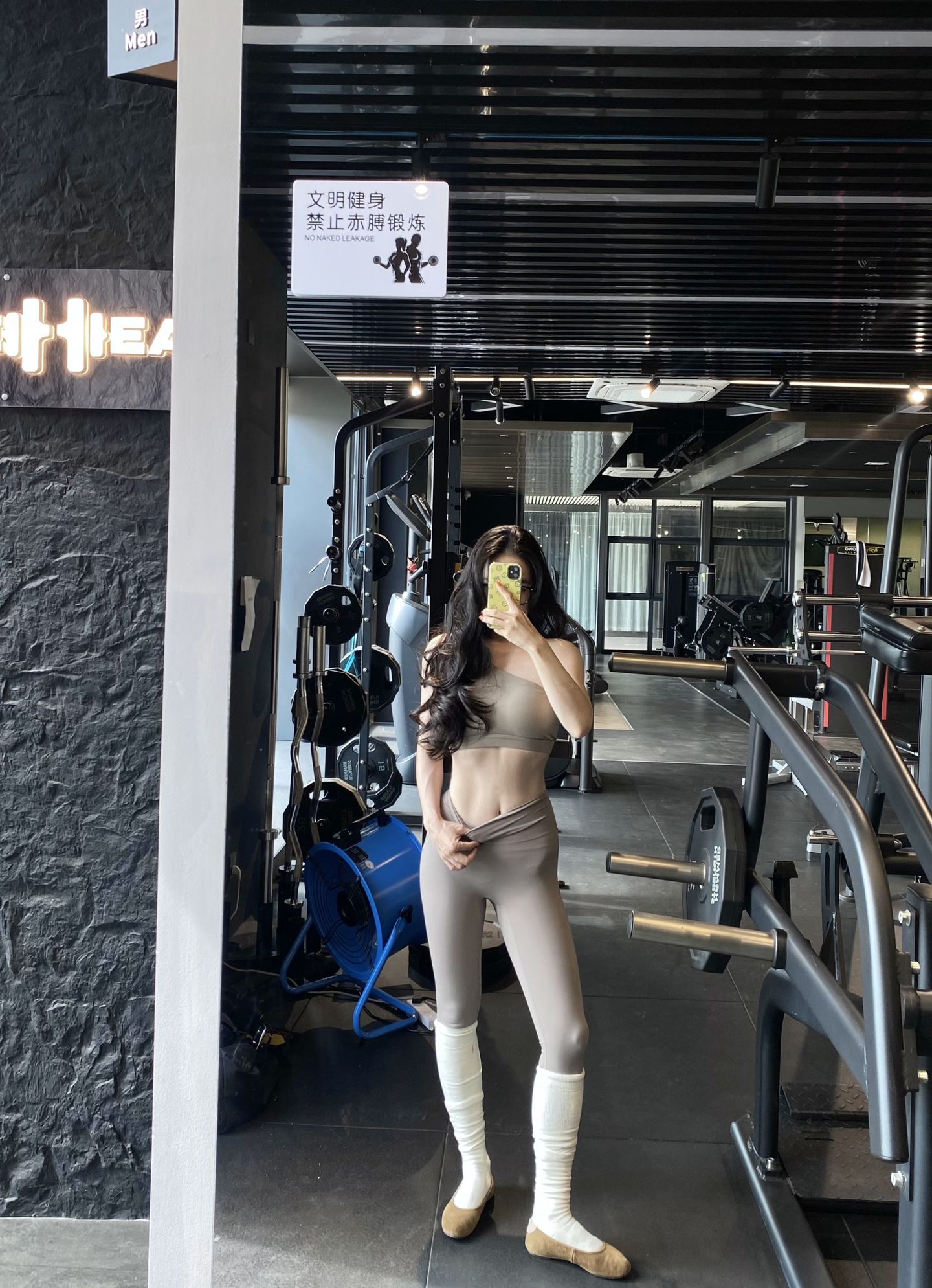 瑜伽裤确实好看