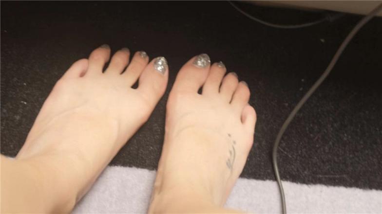 陈佩奇辣妹日记诱惑迷人[20251025]